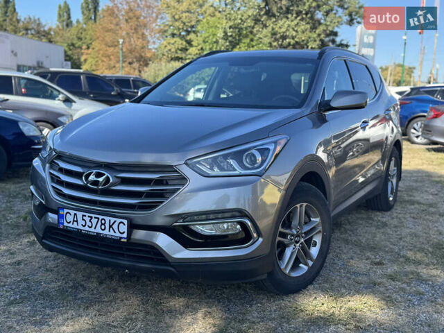 Сірий Хендай Санта Фе, об'ємом двигуна 2.36 л та пробігом 161 тис. км за 15900 $, фото 1 на Automoto.ua
