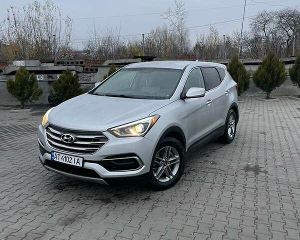 Серый Хендай Санта Фе, объемом двигателя 2.36 л и пробегом 116 тыс. км за 14600 $, фото 1 на Automoto.ua