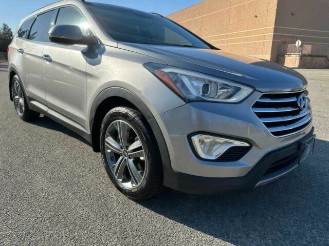 Сірий Хендай Санта Фе, об'ємом двигуна 3.3 л та пробігом 72 тис. км за 4100 $, фото 1 на Automoto.ua