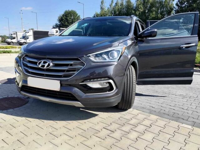 Серый Хендай Санта Фе, объемом двигателя 2.4 л и пробегом 102 тыс. км за 9700 $, фото 1 на Automoto.ua