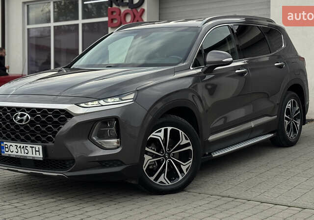 Сірий Хендай Санта Фе, об'ємом двигуна 2.2 л та пробігом 165 тис. км за 29000 $, фото 1 на Automoto.ua