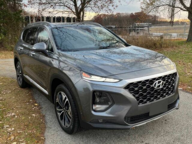 Серый Хендай Санта Фе, объемом двигателя 2 л и пробегом 36 тыс. км за 9500 $, фото 1 на Automoto.ua