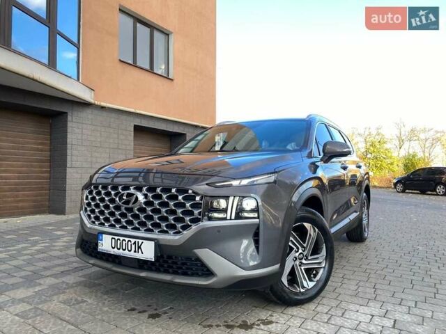Серый Хендай Санта Фе, объемом двигателя 2.2 л и пробегом 153 тыс. км за 29400 $, фото 1 на Automoto.ua