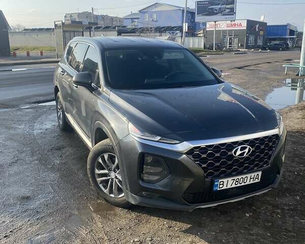 Серый Хендай Санта Фе, объемом двигателя 2 л и пробегом 150 тыс. км за 19800 $, фото 1 на Automoto.ua