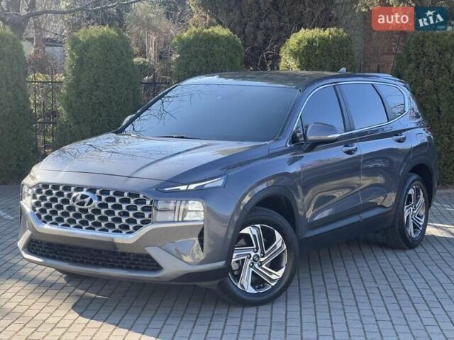 Серый Хендай Санта Фе, объемом двигателя 2.15 л и пробегом 113 тыс. км за 29700 $, фото 1 на Automoto.ua