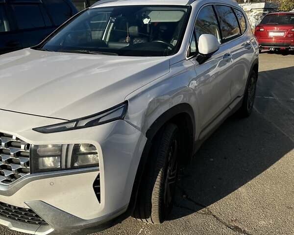 Серый Хендай Санта Фе, объемом двигателя 2.2 л и пробегом 135 тыс. км за 32000 $, фото 1 на Automoto.ua