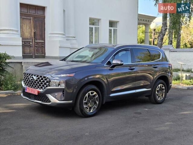 Серый Хендай Санта Фе, объемом двигателя 1.6 л и пробегом 45 тыс. км за 32900 $, фото 1 на Automoto.ua