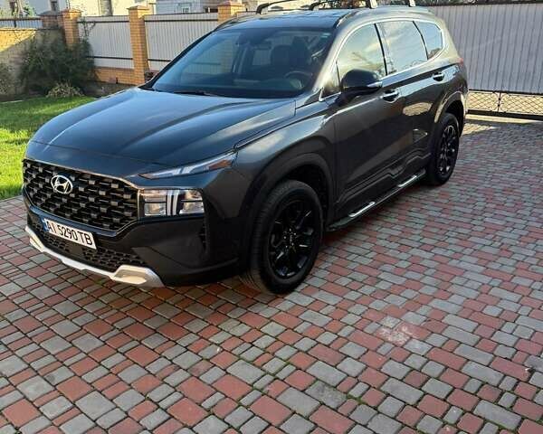 Серый Хендай Санта Фе, объемом двигателя 2.5 л и пробегом 18 тыс. км за 32400 $, фото 1 на Automoto.ua