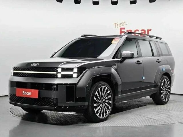 Серый Хендай Санта Фе, объемом двигателя 2.5 л и пробегом 21 тыс. км за 32000 $, фото 1 на Automoto.ua