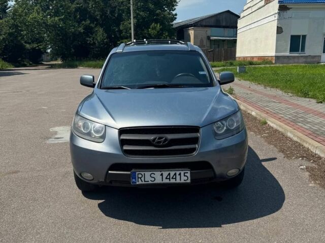 Синий Хендай Санта Фе, объемом двигателя 2.6 л и пробегом 230 тыс. км за 4500 $, фото 1 на Automoto.ua