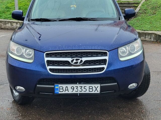 Синий Хендай Санта Фе, объемом двигателя 2.2 л и пробегом 291 тыс. км за 8500 $, фото 1 на Automoto.ua