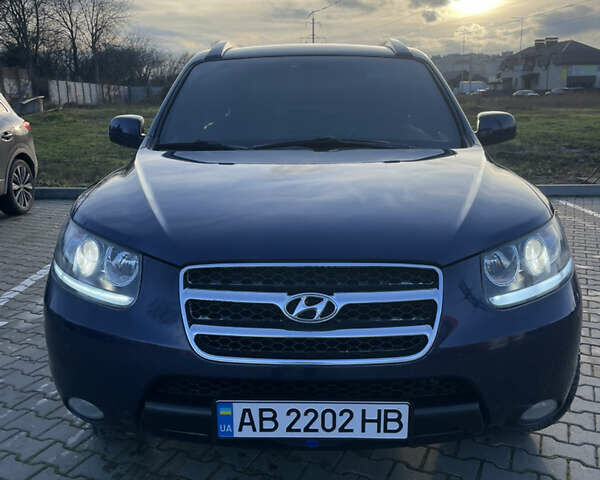 Синій Хендай Санта Фе, об'ємом двигуна 2.19 л та пробігом 335 тис. км за 8400 $, фото 1 на Automoto.ua