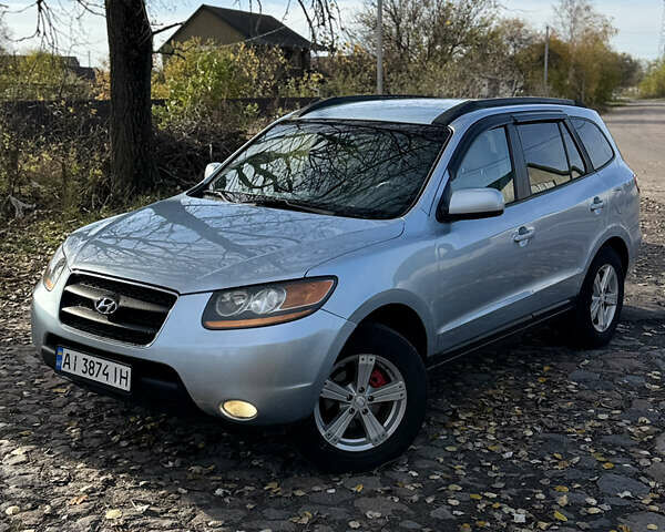 Синий Хендай Санта Фе, объемом двигателя 2.66 л и пробегом 230 тыс. км за 7900 $, фото 1 на Automoto.ua
