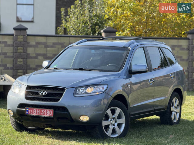 Синий Хендай Санта Фе, объемом двигателя 2.2 л и пробегом 180 тыс. км за 10200 $, фото 1 на Automoto.ua
