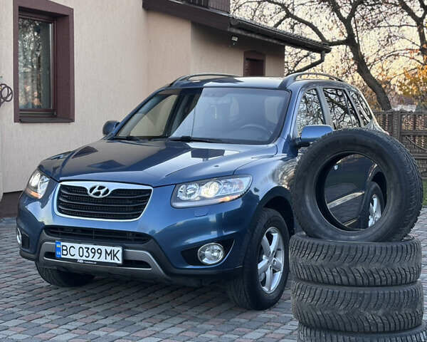 Синий Хендай Санта Фе, объемом двигателя 2.2 л и пробегом 259 тыс. км за 13500 $, фото 1 на Automoto.ua