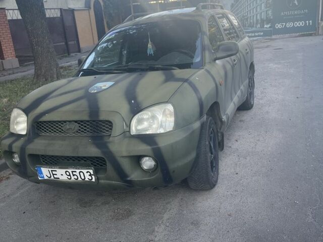 Зелений Хендай Санта Фе, об'ємом двигуна 2.7 л та пробігом 300 тис. км за 2000 $, фото 1 на Automoto.ua