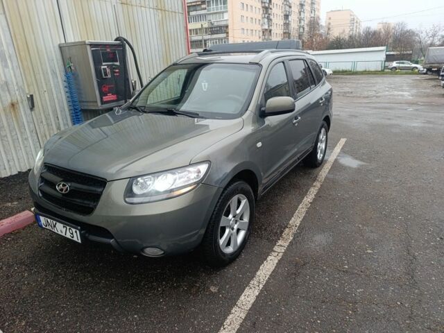 Зелений Хендай Санта Фе, об'ємом двигуна 2.2 л та пробігом 315 тис. км за 5000 $, фото 1 на Automoto.ua