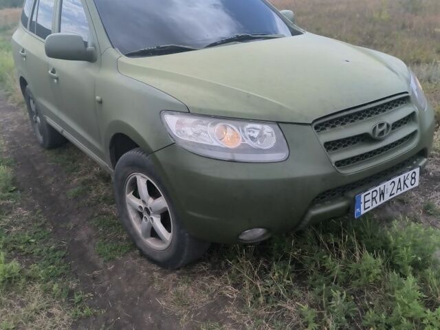 Зеленый Хендай Санта Фе, объемом двигателя 2 л и пробегом 1 тыс. км за 4000 $, фото 1 на Automoto.ua