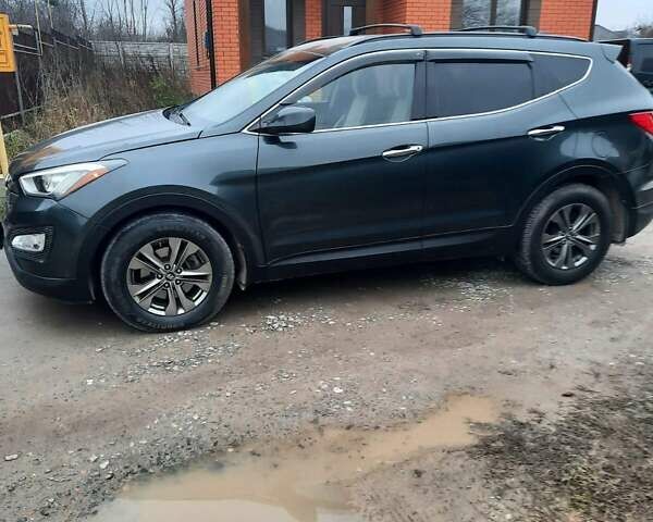 Зеленый Хендай Санта Фе, объемом двигателя 2.36 л и пробегом 132 тыс. км за 14500 $, фото 1 на Automoto.ua