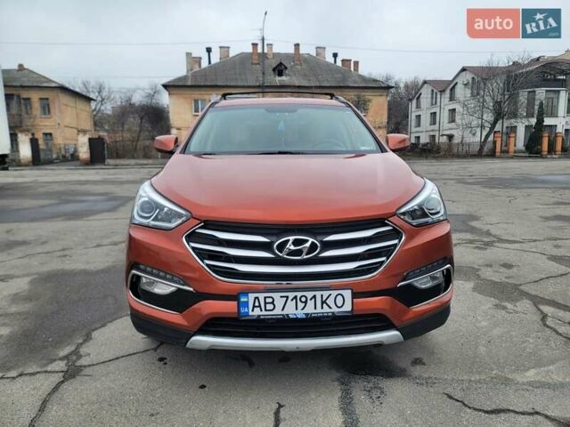 Оранжевый Хендай Санта Фе, объемом двигателя 2.36 л и пробегом 135 тыс. км за 15000 $, фото 1 на Automoto.ua