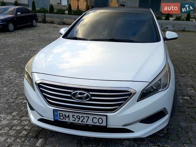 Белый Хендай Соната, объемом двигателя 2.4 л и пробегом 189 тыс. км за 8900 $, фото 1 на Automoto.ua