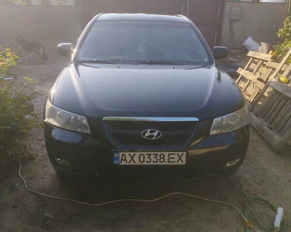 Чорний Хендай Соната, об'ємом двигуна 3.34 л та пробігом 265 тис. км за 6000 $, фото 1 на Automoto.ua