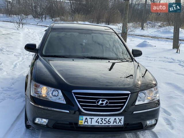 Черный Хендай Соната, объемом двигателя 2 л и пробегом 90 тыс. км за 9800 $, фото 1 на Automoto.ua