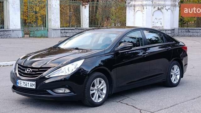 Хендай Соната 2011 в Желтых Водах на Automoto.ua Черный Хендай Соната, объемом двигателя 2 л и пробегом 133 тыс. км за 7800 $, фото 1 на Automoto.ua