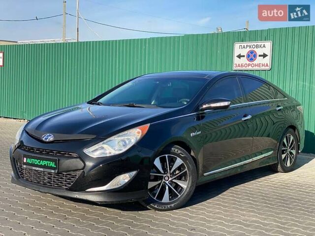 Чорний Хендай Соната, об'ємом двигуна 2.36 л та пробігом 198 тис. км за 8990 $, фото 1 на Automoto.ua