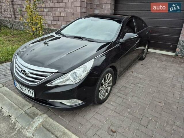 Чорний Хендай Соната, об'ємом двигуна 2.36 л та пробігом 242 тис. км за 9700 $, фото 1 на Automoto.ua