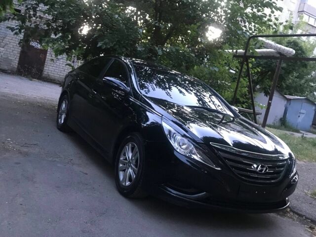 Черный Хендай Соната, объемом двигателя 2.4 л и пробегом 180 тыс. км за 7500 $, фото 1 на Automoto.ua