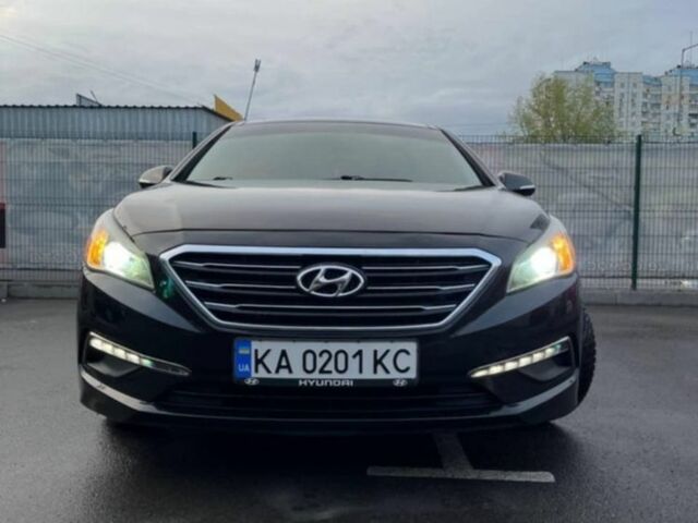 Черный Хендай Соната, объемом двигателя 2.4 л и пробегом 182 тыс. км за 10700 $, фото 1 на Automoto.ua