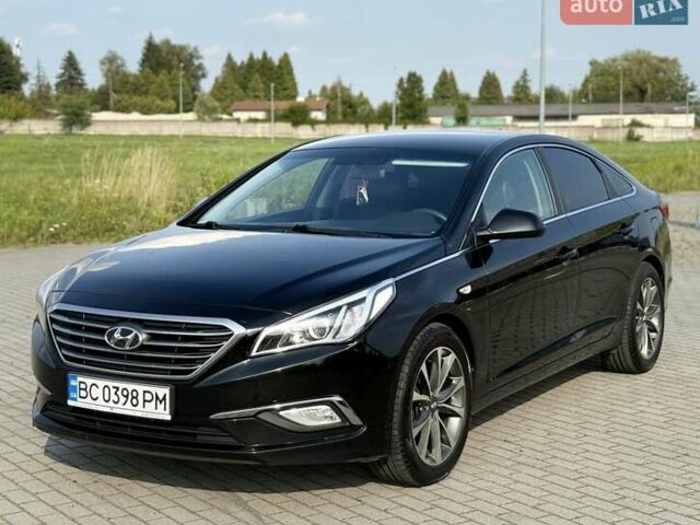 Черный Хендай Соната, объемом двигателя 2 л и пробегом 158 тыс. км за 9900 $, фото 1 на Automoto.ua