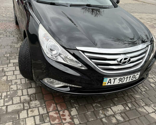 Чорний Хендай Соната, об'ємом двигуна 2.36 л та пробігом 199 тис. км за 9777 $, фото 1 на Automoto.ua