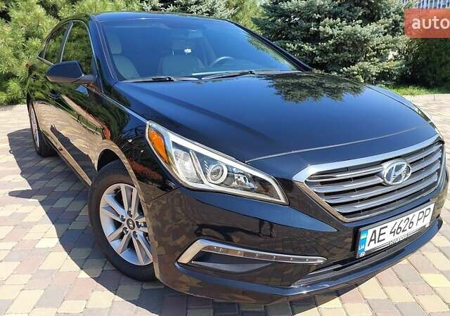 Чорний Хендай Соната, об'ємом двигуна 2.36 л та пробігом 79 тис. км за 10500 $, фото 1 на Automoto.ua
