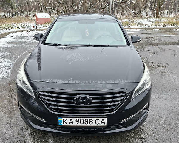 Черный Хендай Соната, объемом двигателя 2.36 л и пробегом 230 тыс. км за 9300 $, фото 1 на Automoto.ua