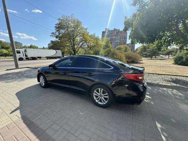 Чорний Хендай Соната, об'ємом двигуна 2.4 л та пробігом 159 тис. км за 10000 $, фото 1 на Automoto.ua