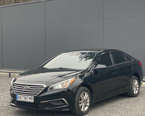 Черный Хендай Соната, объемом двигателя 2.36 л и пробегом 153 тыс. км за 8900 $, фото 1 на Automoto.ua