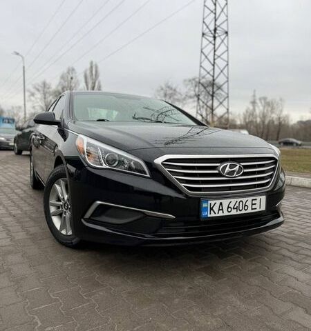 Чорний Хендай Соната, об'ємом двигуна 2.36 л та пробігом 120 тис. км за 10299 $, фото 1 на Automoto.ua