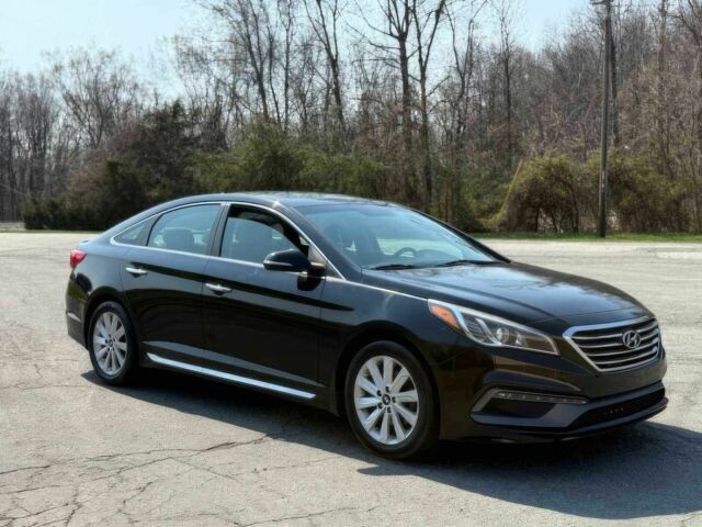 Черный Хендай Соната, объемом двигателя 2.4 л и пробегом 59 тыс. км за 5000 $, фото 1 на Automoto.ua