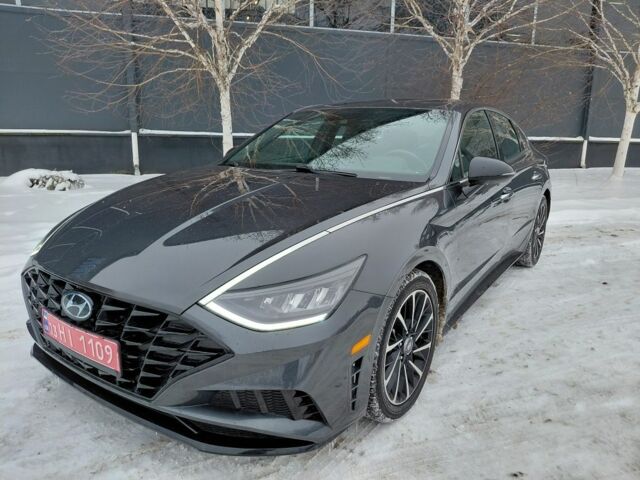 Черный Хендай Соната, объемом двигателя 0 л и пробегом 140 тыс. км за 18000 $, фото 1 на Automoto.ua