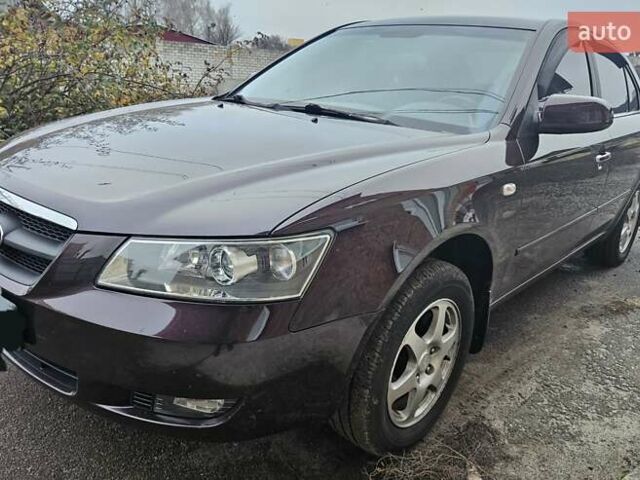 Фіолетовий Хендай Соната, об'ємом двигуна 2.4 л та пробігом 215 тис. км за 5800 $, фото 1 на Automoto.ua