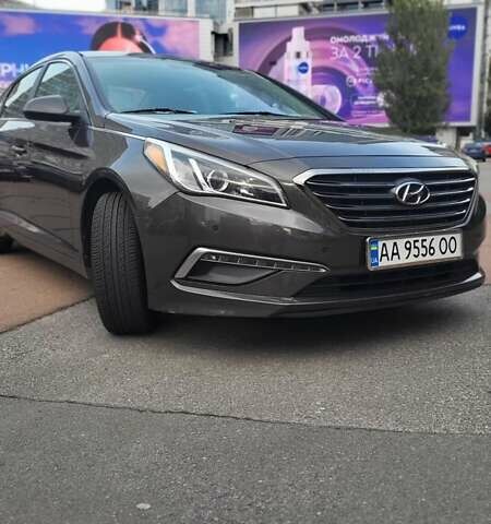 Коричневий Хендай Соната, об'ємом двигуна 2.4 л та пробігом 186 тис. км за 10299 $, фото 1 на Automoto.ua