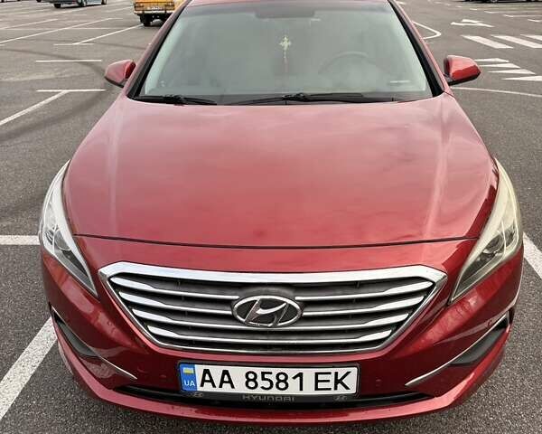 Красный Хендай Соната, объемом двигателя 2.36 л и пробегом 133 тыс. км за 10000 $, фото 1 на Automoto.ua
