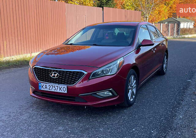 Хендай Соната 2015 в Киеве на Automoto.ua Красный Хендай Соната, объемом двигателя 2.36 л и пробегом 200 тыс. км за 8400 $, фото 1 на Automoto.ua