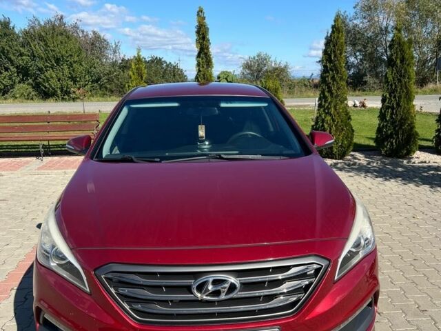 Красный Хендай Соната, объемом двигателя 2.4 л и пробегом 107 тыс. км за 9000 $, фото 1 на Automoto.ua