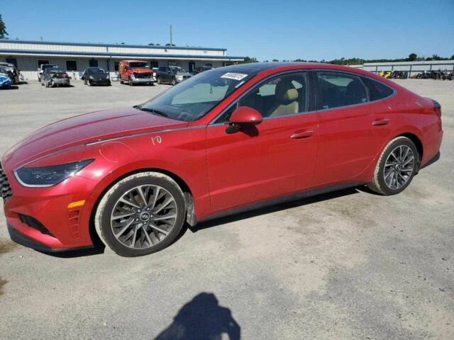 Красный Хендай Соната, объемом двигателя 1.6 л и пробегом 48 тыс. км за 4000 $, фото 1 на Automoto.ua