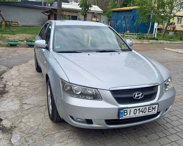 Хендай Соната, об'ємом двигуна 2 л та пробігом 248 тис. км за 6300 $, фото 1 на Automoto.ua