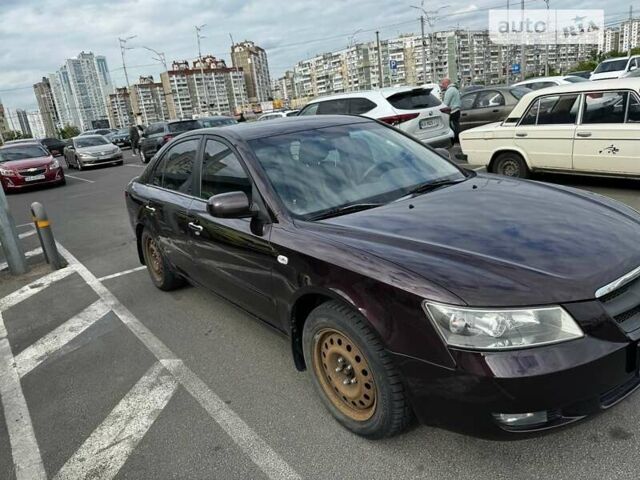 Хендай Соната, об'ємом двигуна 2.36 л та пробігом 267 тис. км за 6500 $, фото 1 на Automoto.ua