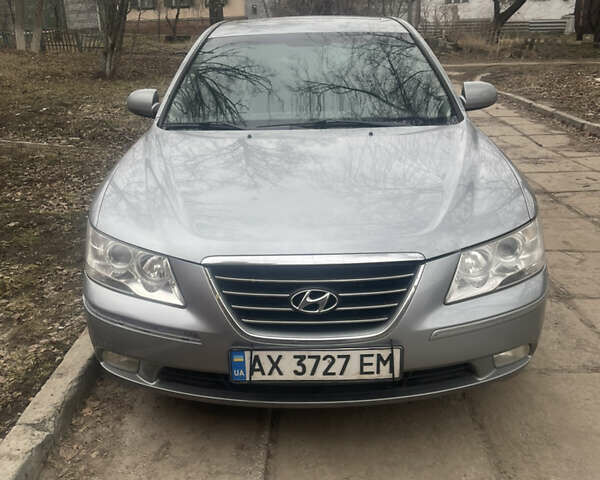 Хендай Соната, об'ємом двигуна 3.3 л та пробігом 235 тис. км за 7000 $, фото 1 на Automoto.ua